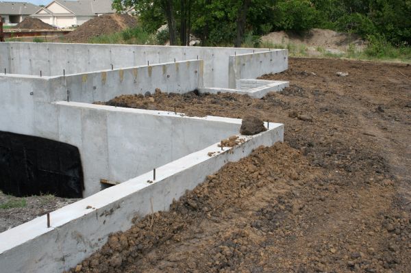 Cost of Foundation Wall Construction in Burlington