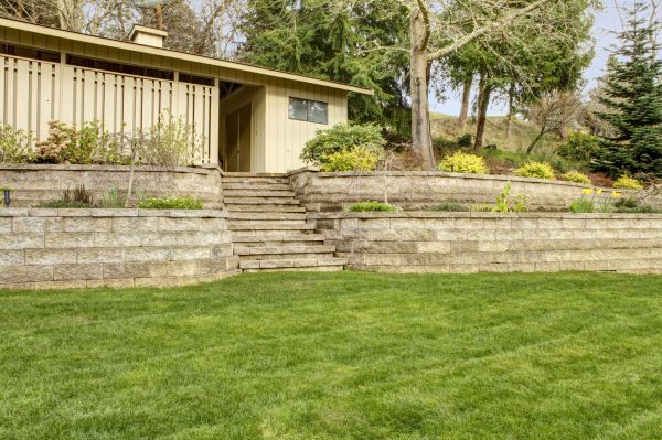 Cost of Retaining Wall Construction in Burlington